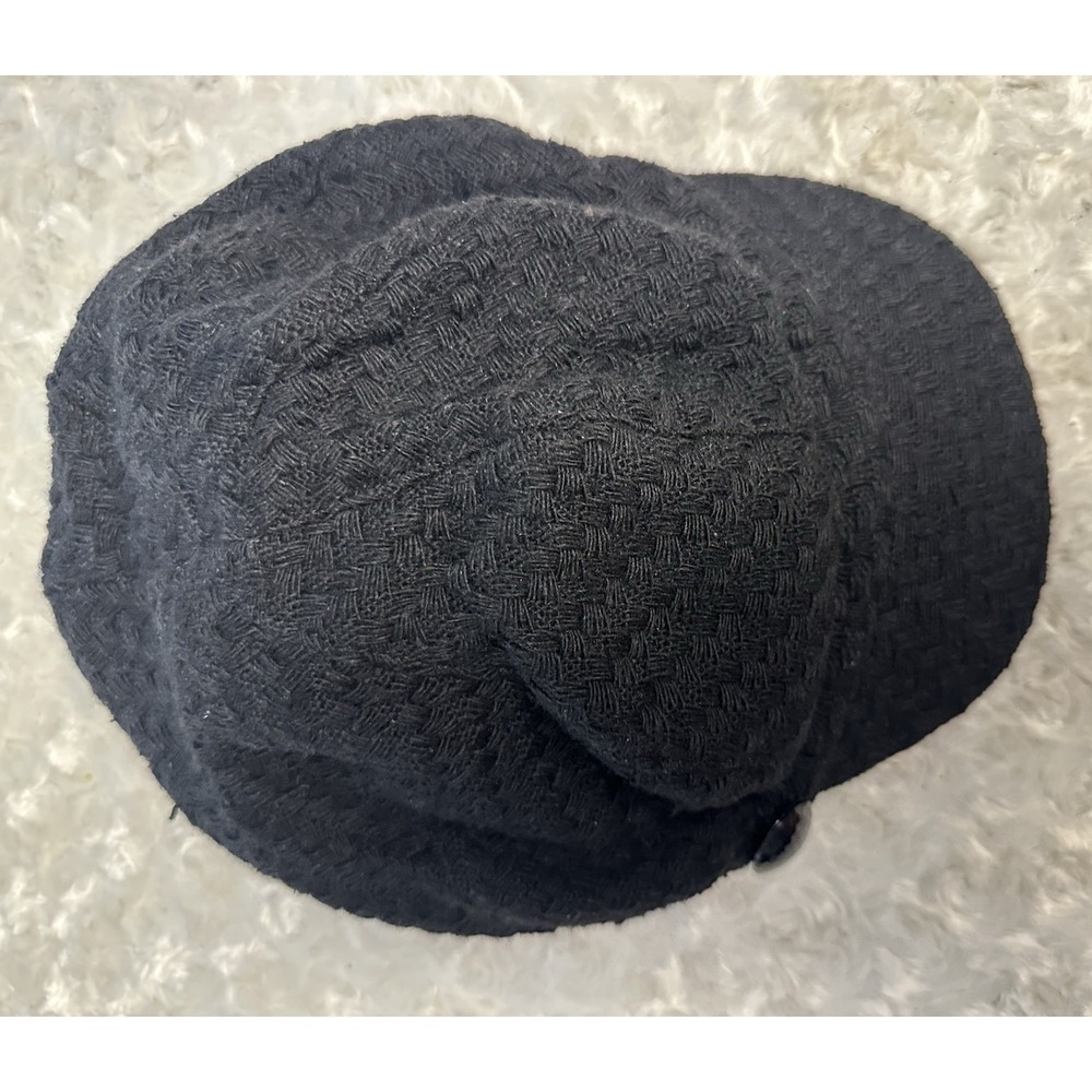 Women's Black Herringbone Newsboy Cap Button Accent Polyester One Size Casual